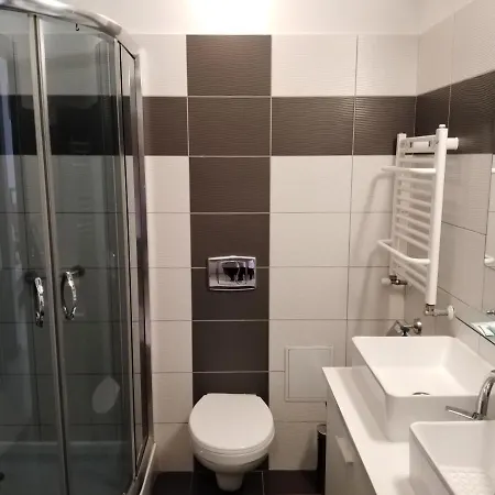 Apartman 100 Planeta 100 M Od Plazy